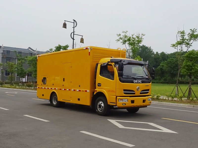 http://www.thewar.cn/public/uploads/images/20211027/3_20211027145216e14d7.jpeg